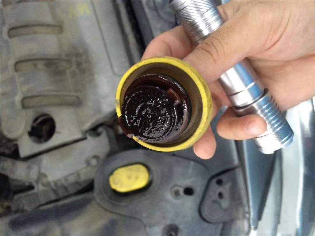 柴機油的級別選錯了，能湊活用么？